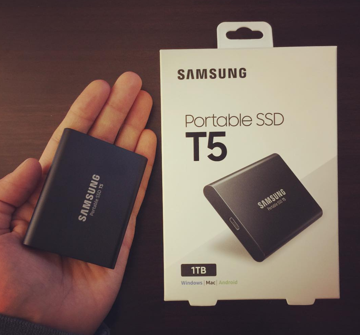 Sandals Hearing impaired Infrared Review - Samsung T5 Portable SSD 1TB - Mohammad Darab